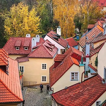 Apartment 4 Guests Apartment,15 Min From Prague Airport,near Golf